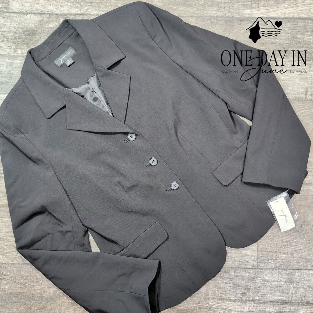 Josephine 3 Button Blazer Size 12